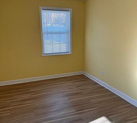 5th image of 3937 Pennsylvania Ave SE APT 101