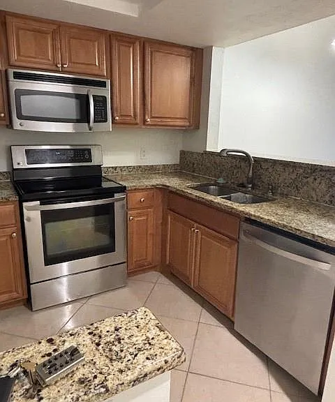 2093 Pine Isle Ln #2093 — Photo 5