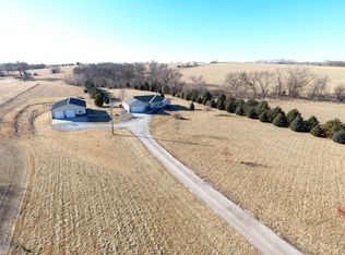 2827 County Road R, Prague, NE 68050