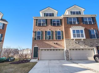 2840 Ridington Rd, Ann Arbor, MI 48105