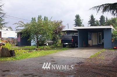1st image of 4230 4232 176th SW