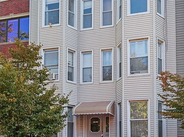 210 Eckford St, Brooklyn, NY 11222