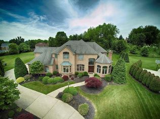 104 Meadowvue Ct, Venetia, PA 15367