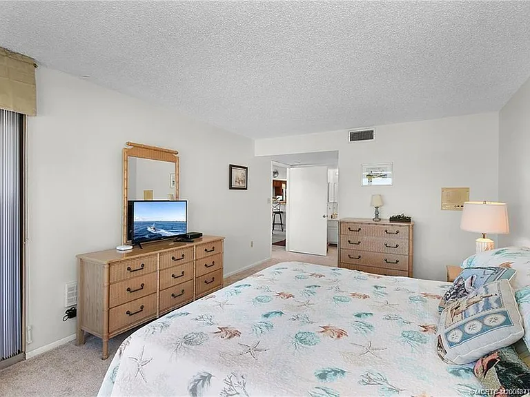 10200 S Ocean Dr #510 — Photo 22
