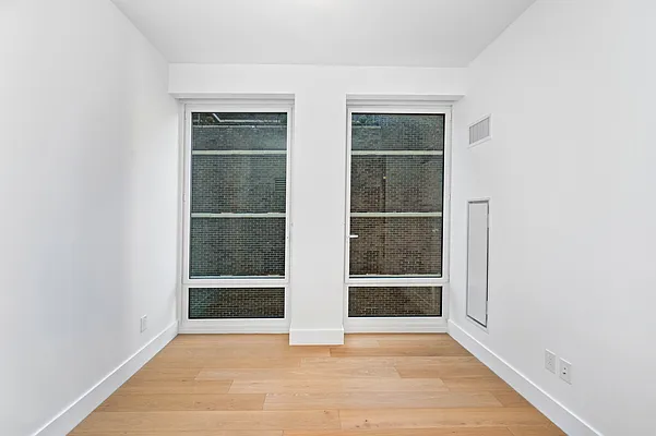 Rented by Douglas Elliman | media 24