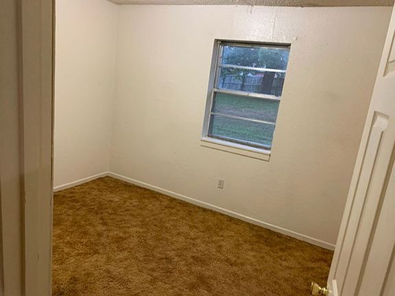 3rd image of 501 E Boynton St #6