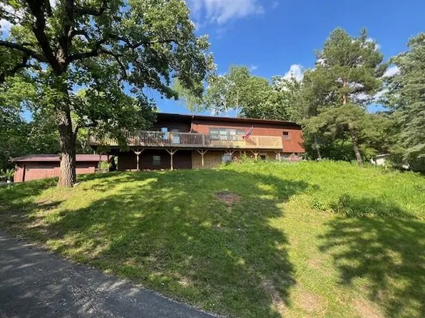 5317 O'Neil Dr, Ames, IA 50010