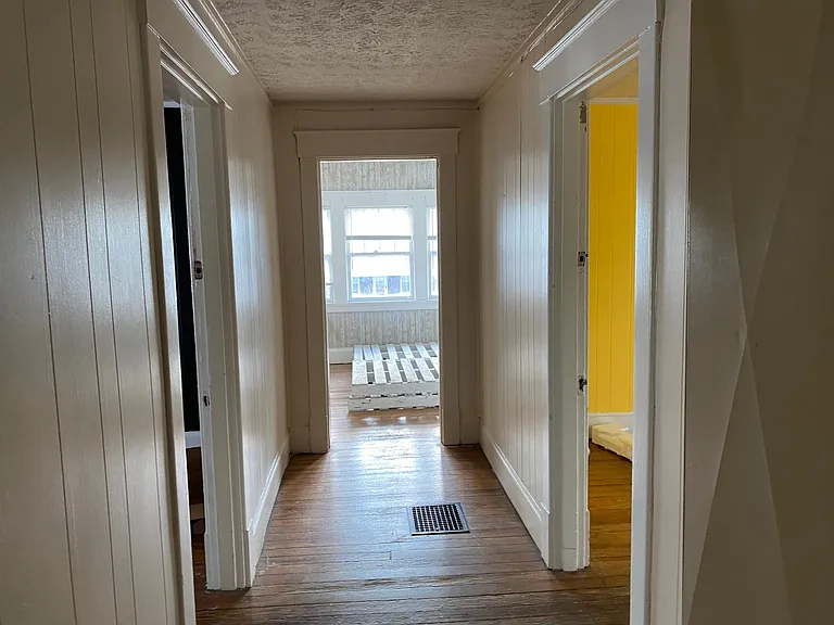 219 University Ave #A — Photo 5