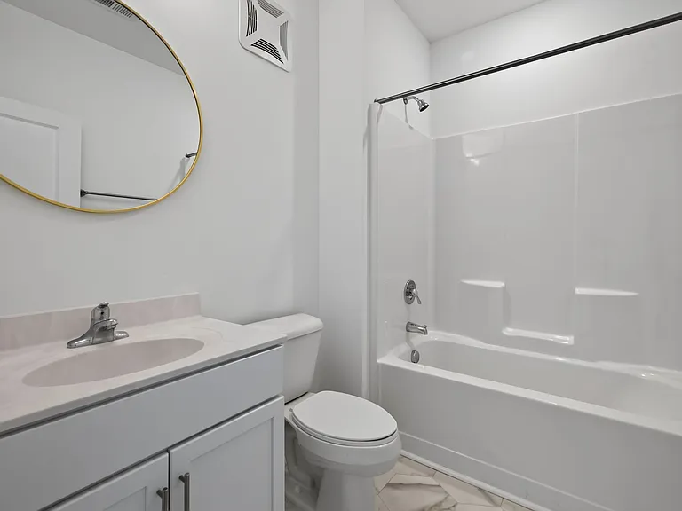 1725 Dromolin Dr #208 — Photo 12