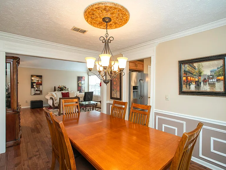 1508 Clover Ct — Photo 25