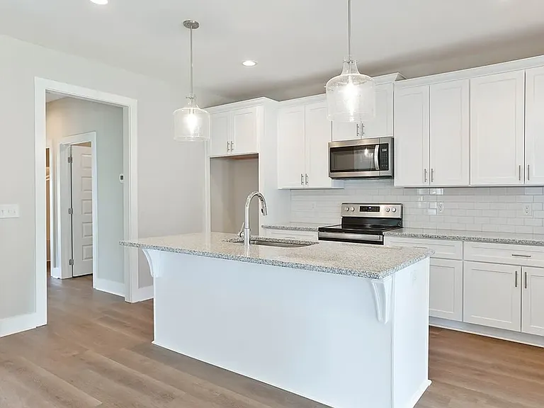 1073 Burrow Cir — Photo 5