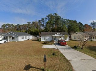 313 Church Rd, Havelock, NC 28532