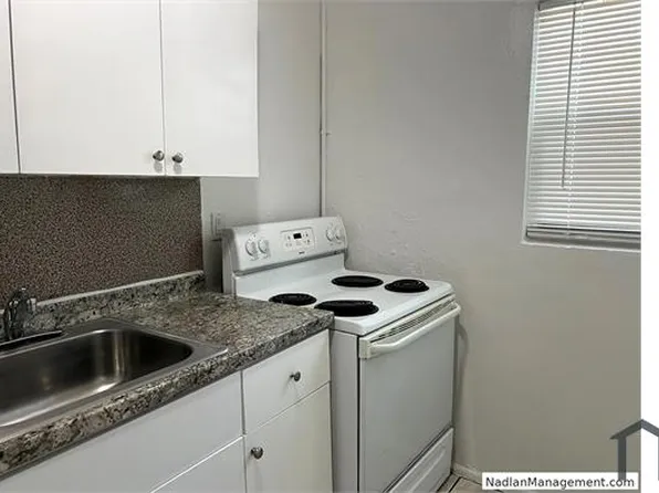 1948 NW 2nd Ct APT 5, Miami, FL 33136