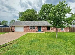 721 S Dockery Ln, Fayetteville, AR 72701
