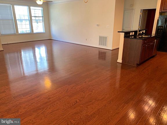 5th image of 1511 Feral Dae Ln Unit 204