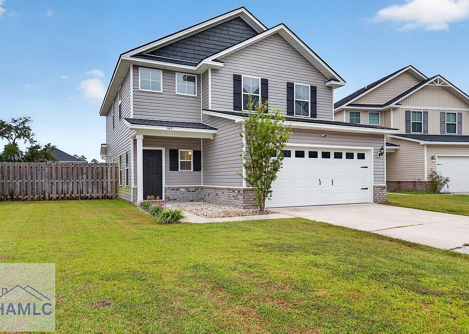 1st image of 107 Hamlet Ct