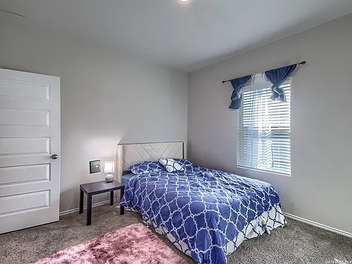 5011 Sandstone Way Photo 1 5011 Sandstone Way Photo 1