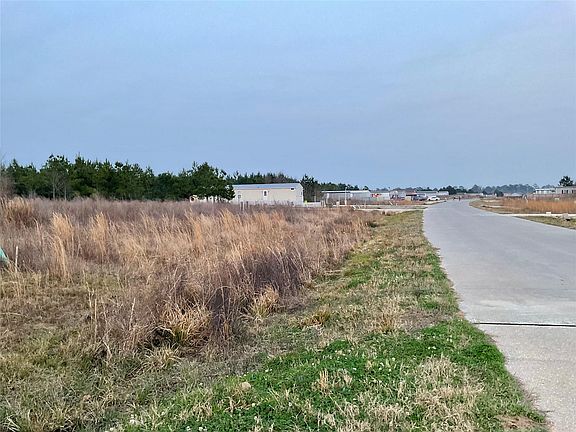 4th image of 1021 Road 5804