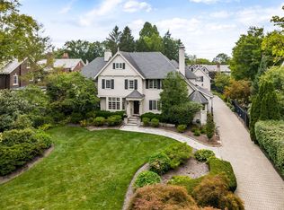 57 Preston Rd, Columbus, OH 43209