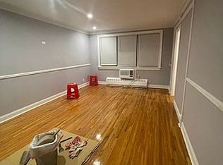 25-53 45th St #3E, Astoria, NY 11103