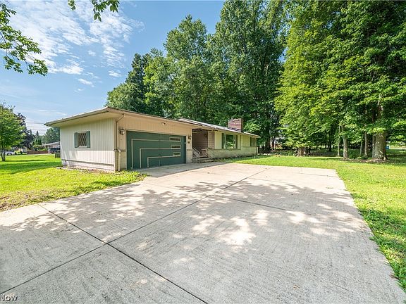 2nd image of 2954 Anderson Morris Rd
