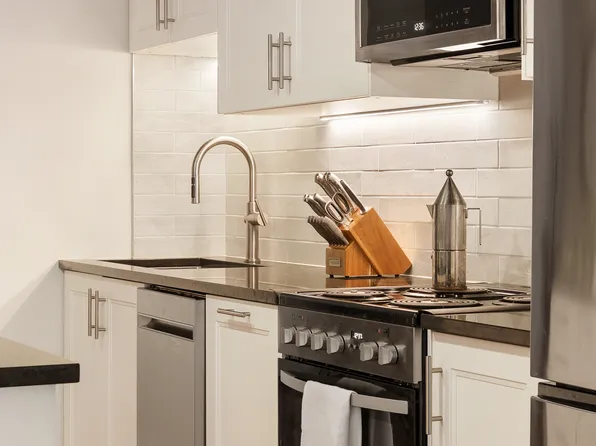 23 Waverly Place image 5 of 15