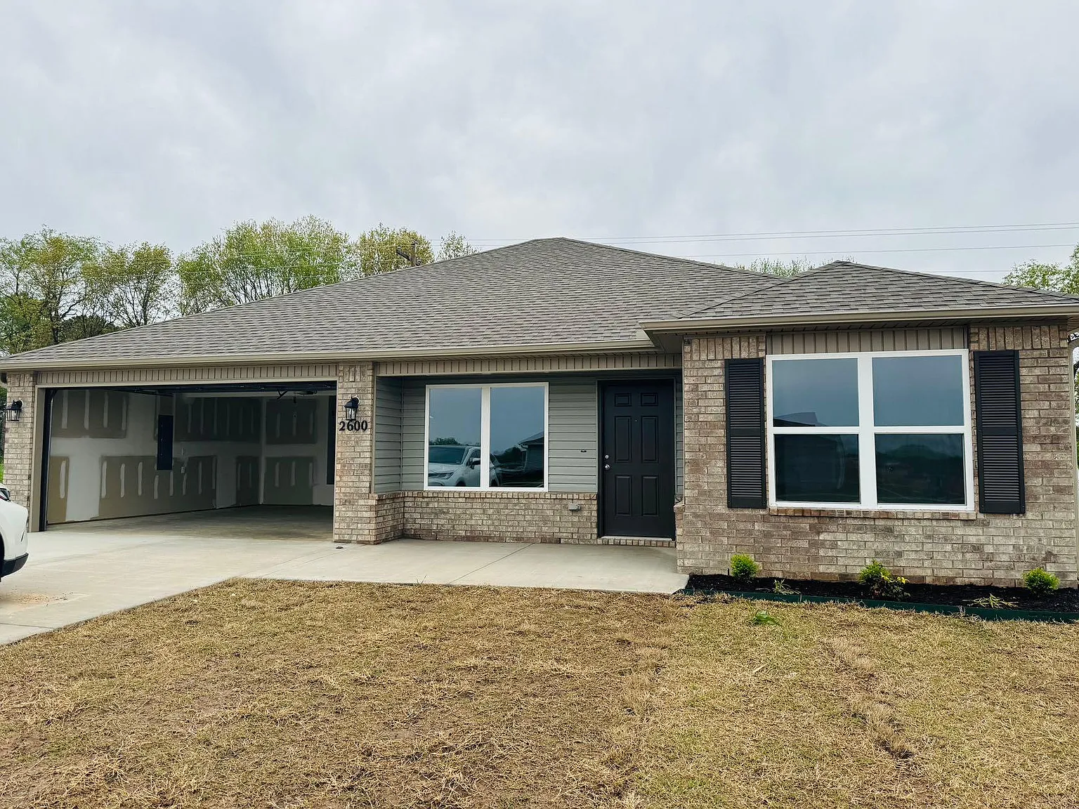 4 bed, 1470 sqft, $1,750 — Photo 1