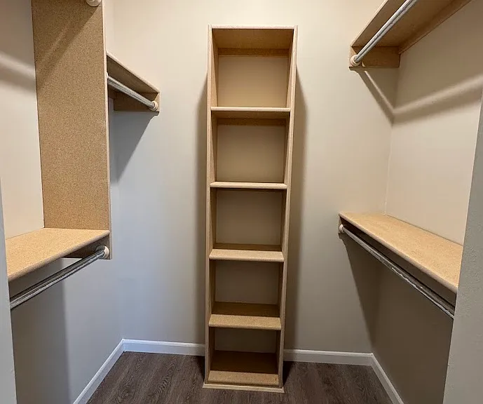 Main bedroom closet