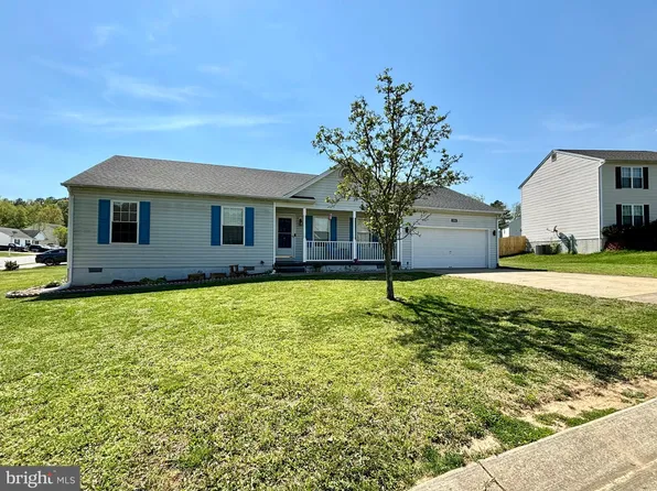 21433 Hillary Ct, Lexington Park, MD 20653