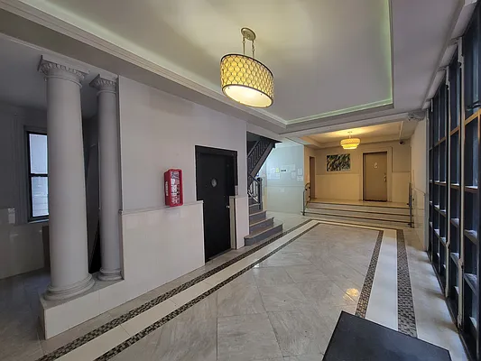 Rented by Bruma Realty LLC | media 3