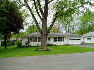 721 Elm St, Sandwich, IL 60548