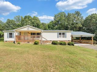 1102 Thomasson Mill Rd, Goodview, VA 24095