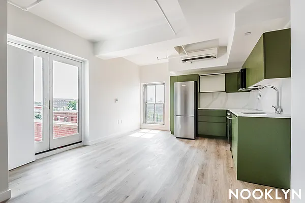Rented by Nooklyn NYC LLC | media 39