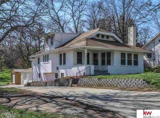 8120 N 40th St, Omaha, NE 68112