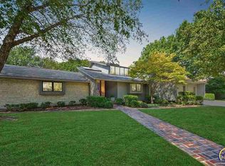 3441 SW Macvicar Ave, Topeka, KS 66611