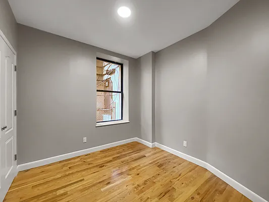 Rented by Skyward | media 10