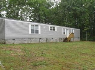 377 Woodlands Cir, Crossville, TN 38571