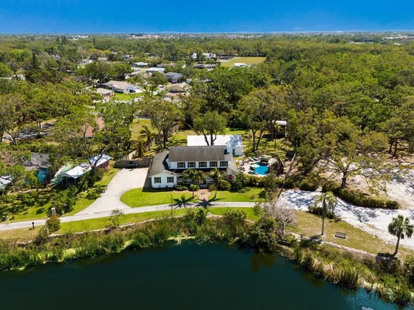 5307 22nd Ave W, Bradenton, FL 34209