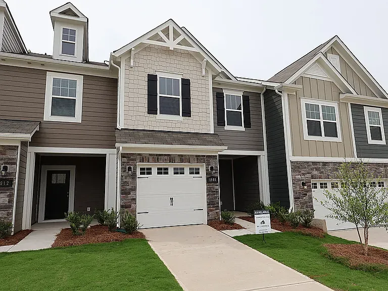 3 bed, 1667 sqft, $2,200 — Photo 4