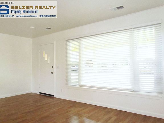 3rd image of 539 N School St #A