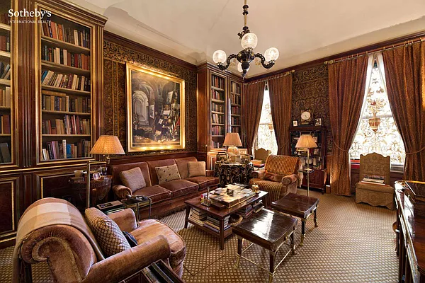 Sold by Sotheby's International Realty | media 7