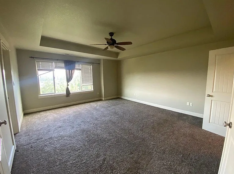 13392 SE Autumnwood Ln — Photo 4