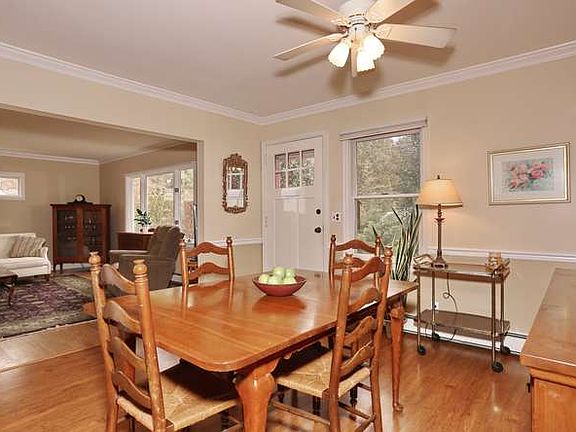 5th image of 26 Wostbrock Ln