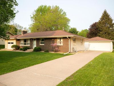 584 Inca Ln, New Brighton, MN, 55112