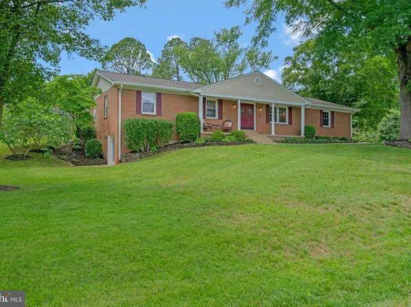 10530 Greene Dr, Lorton, VA 22079