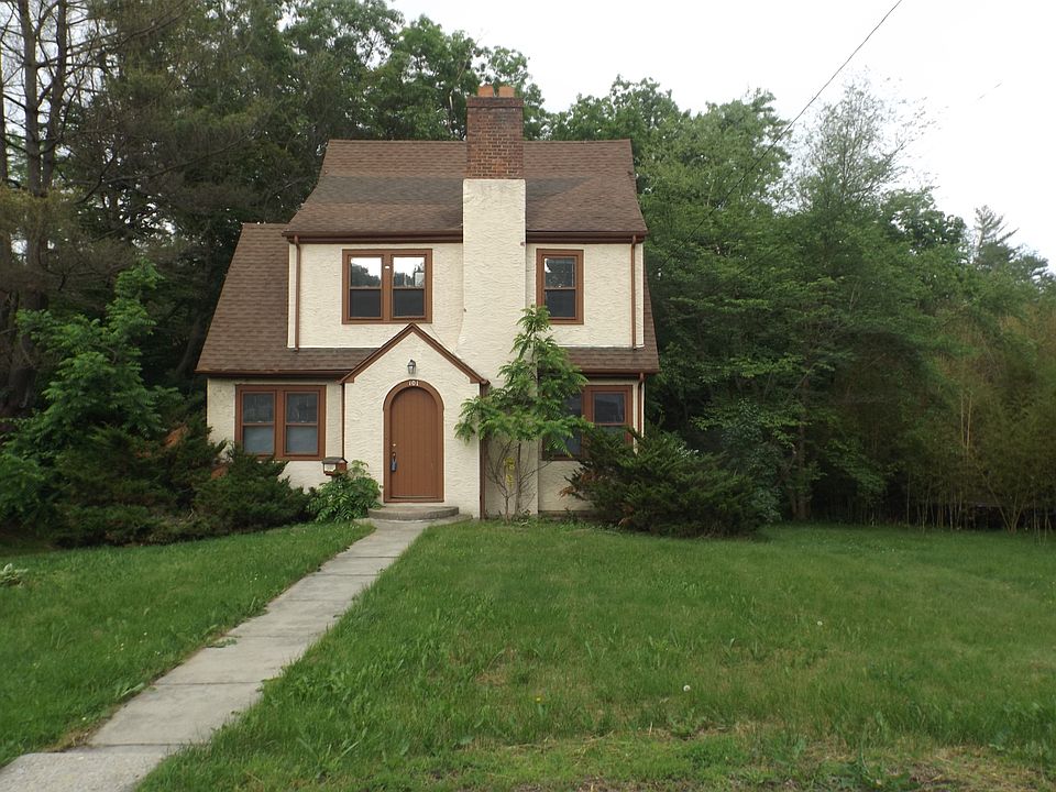 1st image of 101 Parkview Pl