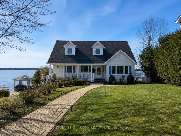 4307 Orkney Beach Rd, Ramara, ON L3V 0S1