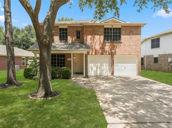 17502 S Summit Canyon Dr, Houston, TX 77095