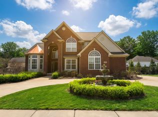 52035 Red Cedar, South Lyon, MI 48178