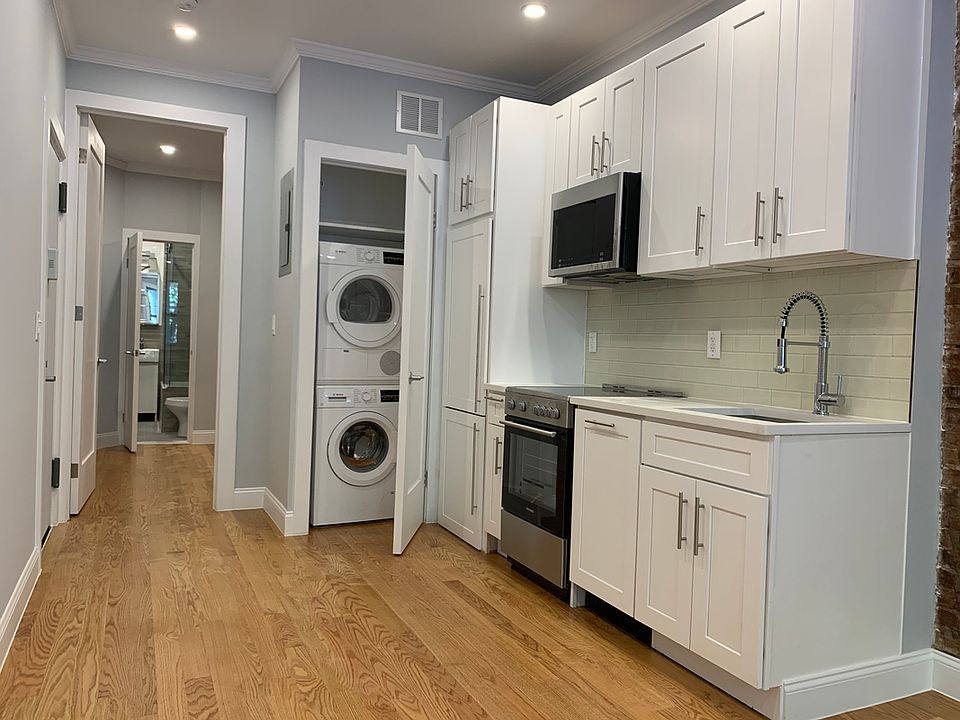 2nd image of 422 E 81st St #1A